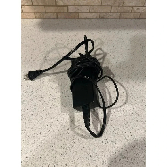 sony ac adapter vgp-ac19v27  th - Picture 2 of 3